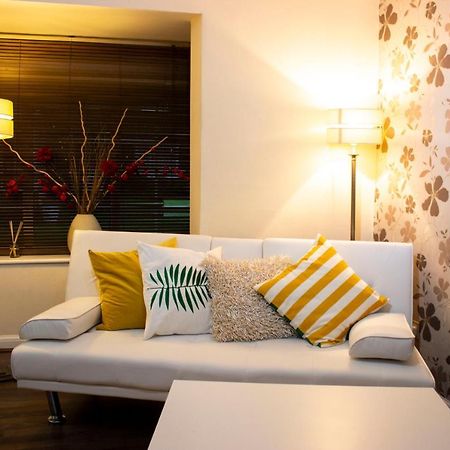 Kempston Cosy Lodge ベドフォード エクステリア 写真